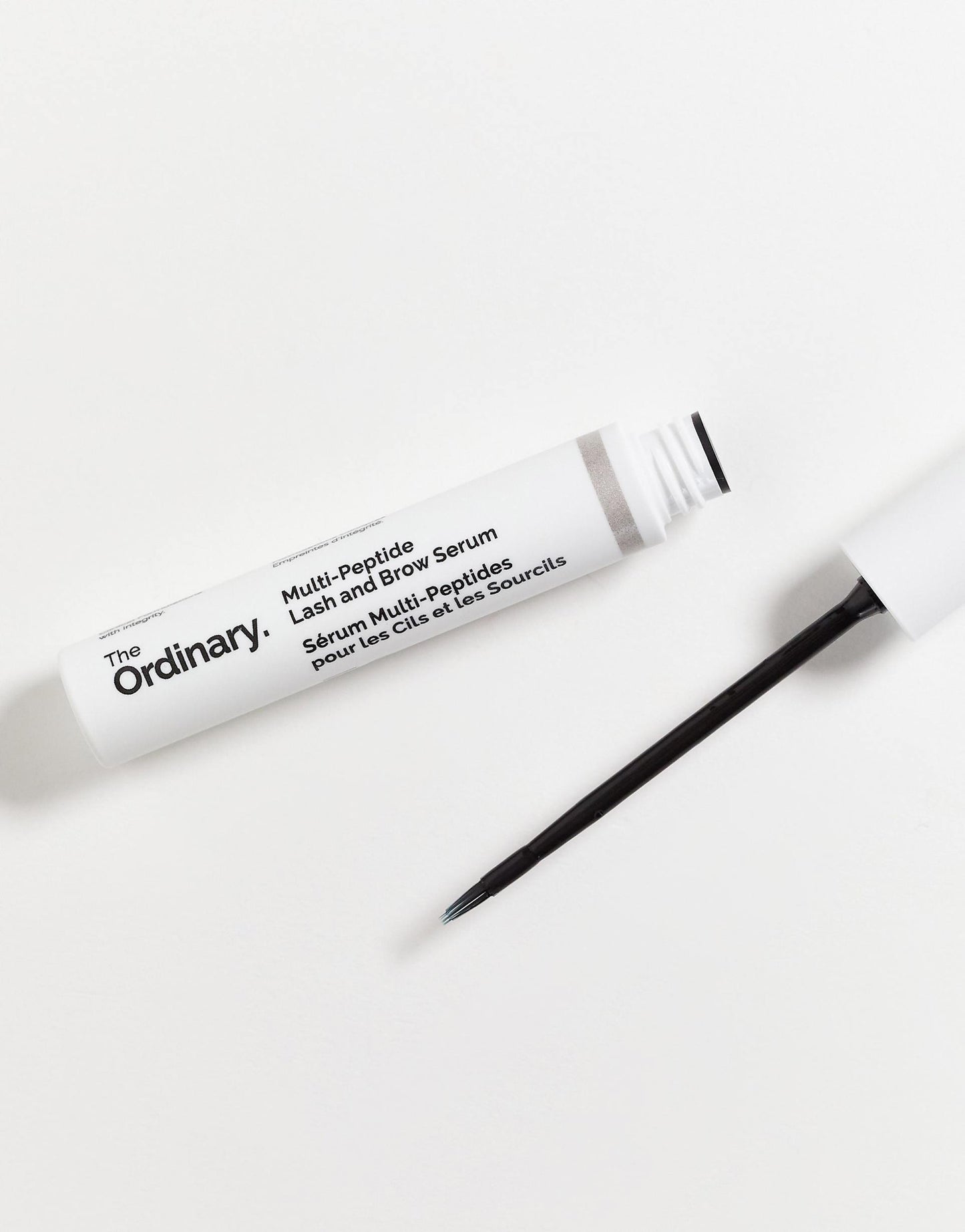 Multi-Peptide Lash and Brow Serum echado